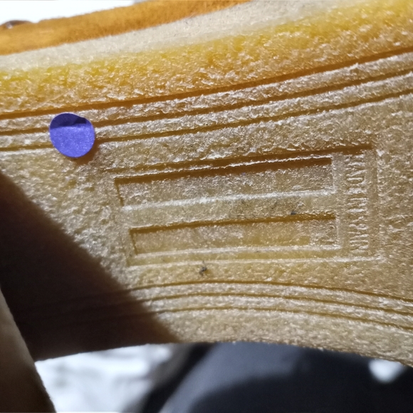 MIISTA Cognac Suede Heeled Platform Oxfords w/Whip Stitching Detail Gum … - Picture 4 of 8